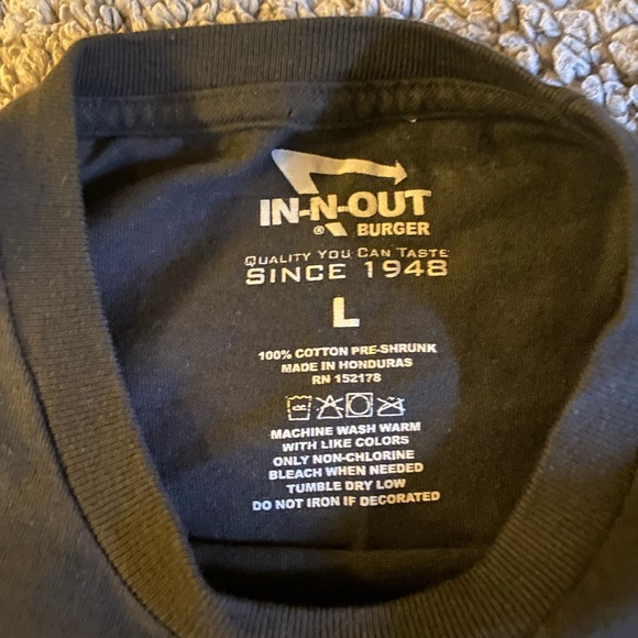 In N Out burger vintage tee - Picture 3 of 3